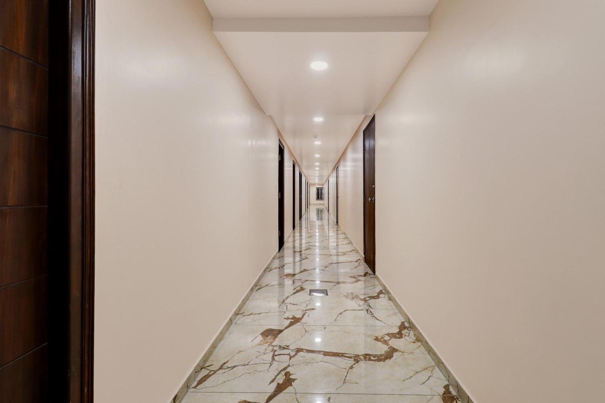 Super Townhouse Arekere Near Mithai Mahal بنغالور المظهر الخارجي الصورة